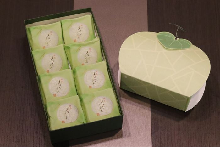 菓匠 清閑院 さんの メロンしぐれ